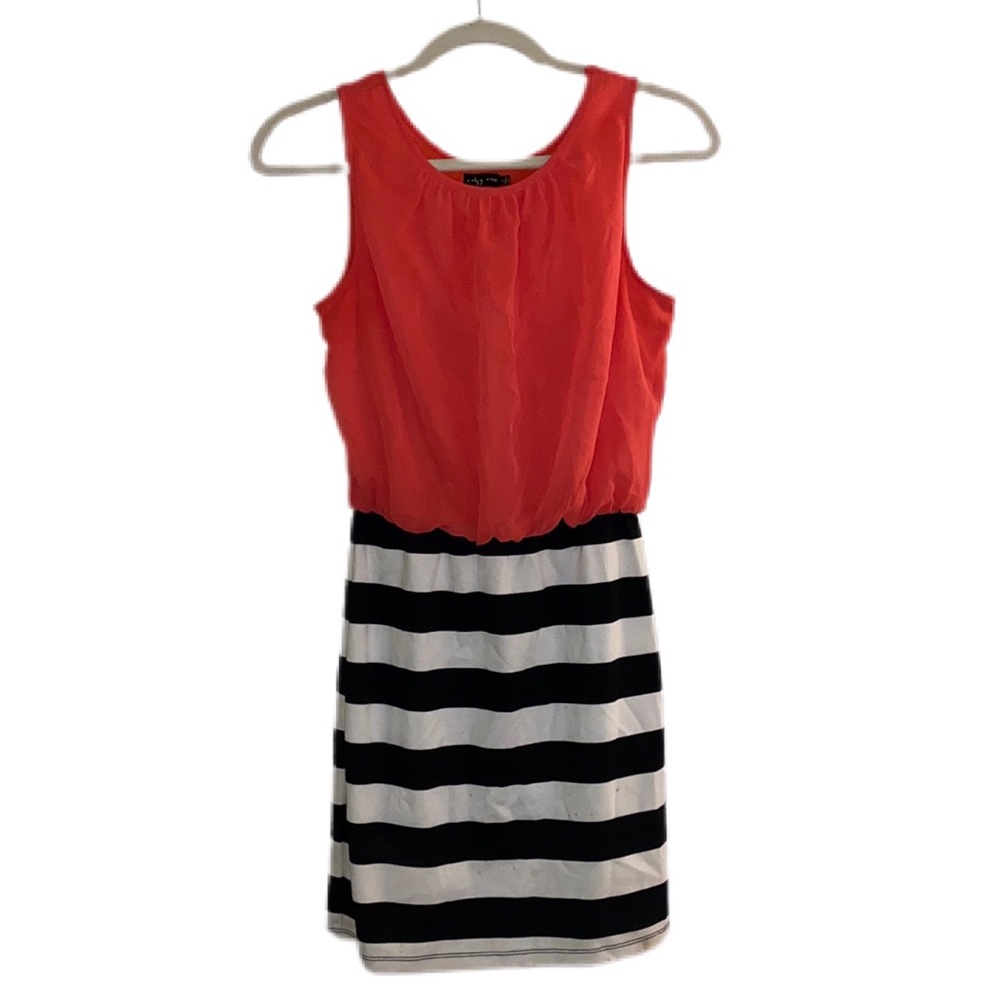 COPY - Super cute pink, black and white mini dress. Size medium. True to size.